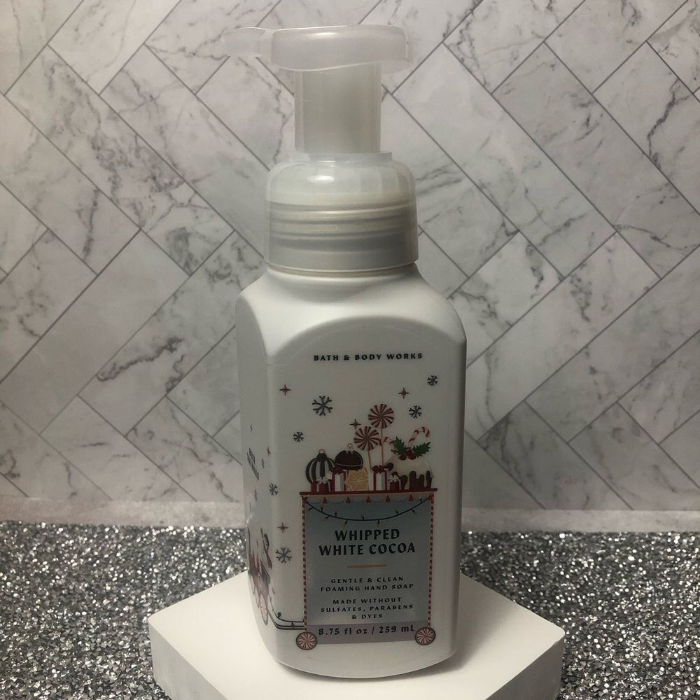 Bath & Body Works Whipped White Cocoa Foaming Hand Soap – 8.75 fl oz – New